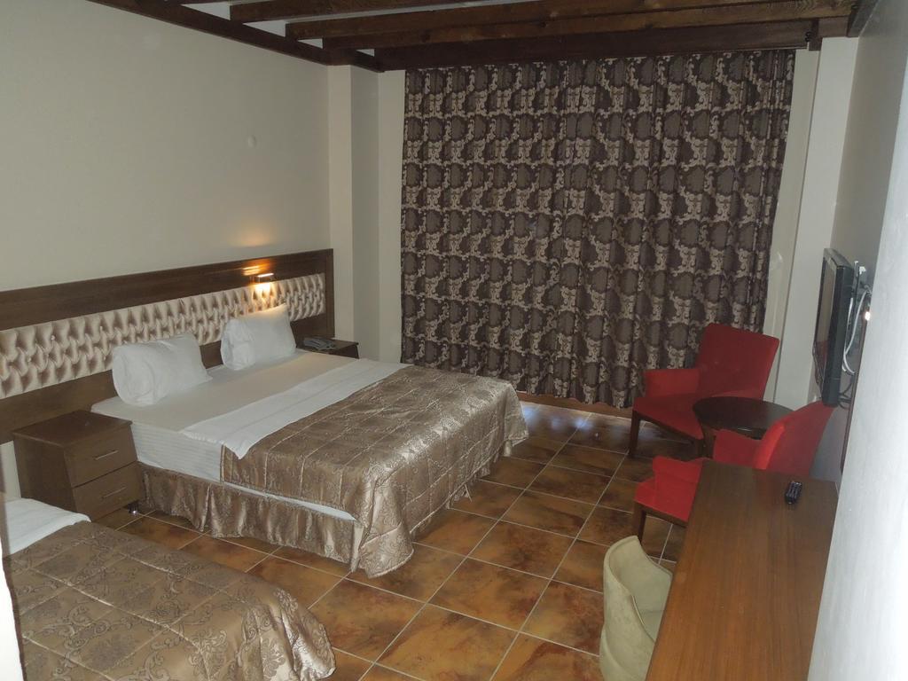 Masi Hotel İmroz Habitación foto